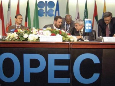 Oil exporting countries own 1.6 per cent.