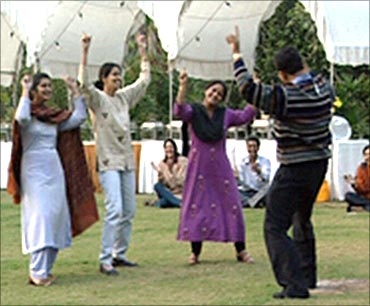 NIIT students during a dance program.