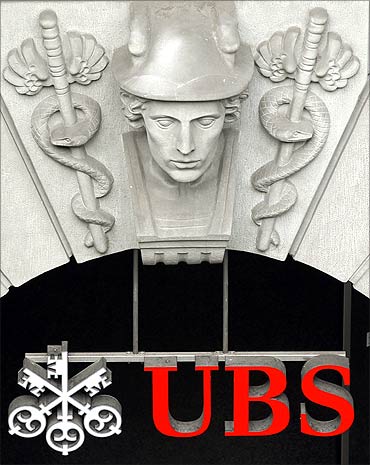 The company logo is seen at branch office of Swiss bank UBS at the Bahnhofstrasse in Zurich.