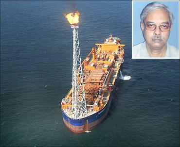 The Reliance Industries rig off the Andhra Pradesh coast in the KG Basin. (Inset) CPI(M) Rajya Sabha Tapan Sen.