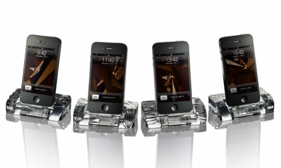 iPhone 4 Docking Station made of crystal.