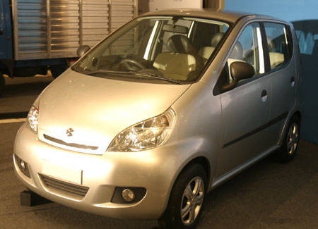 The Bajaj small concept car that it showcased in 2008.