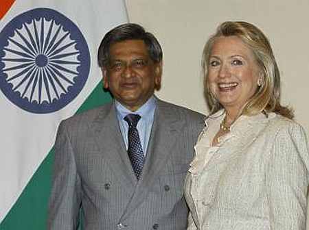 US Secretary of State Hillary Clinton and India's Foreign Minister SM Krishna