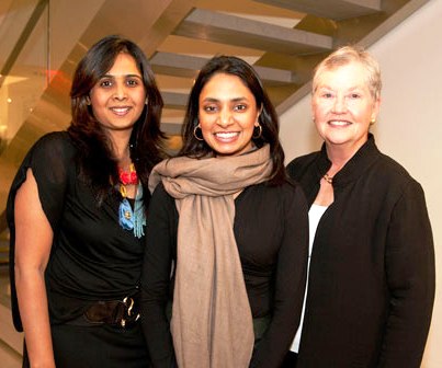 Vandana Goyal (in the middle).