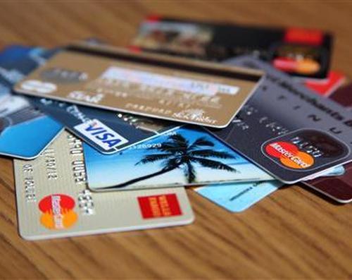 credit-cards-cash-back-vs-reward-points-rediff-business