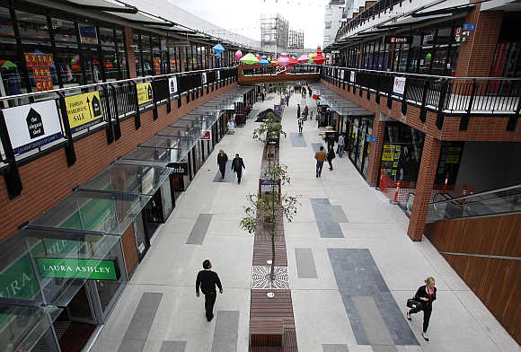 Shoppers at an outdoor mall in Melbourne.