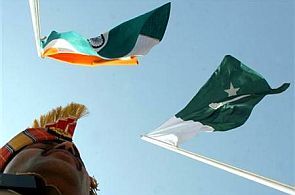 Indian and Pakistani flags.