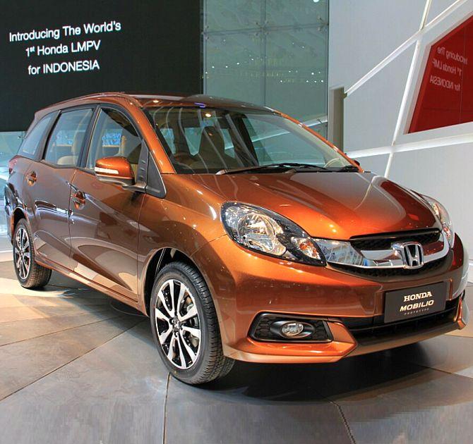 Honda Mobilio.