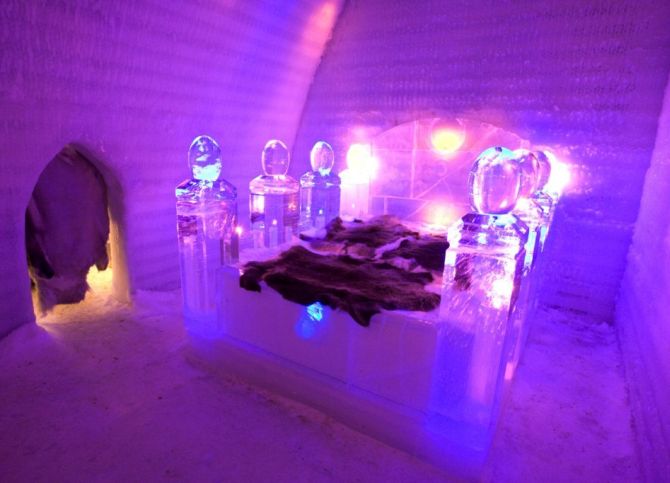 Guest room at the Aurora Ice Museum.