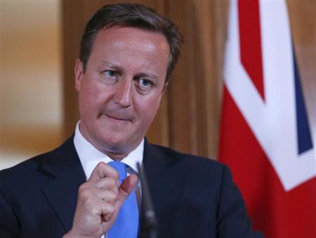 British Prime Minister David Cameron has also praised Ratan Tata for his remarkable achievements.