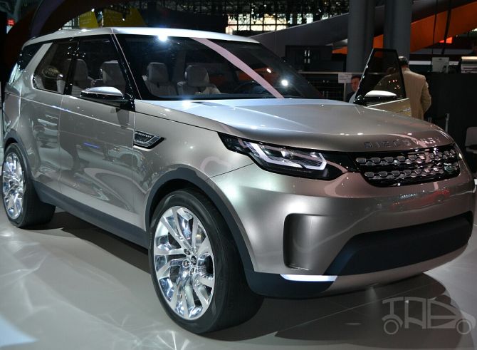 Land Rover Discovery Vision concept.