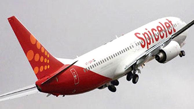 A SpiceJet aircraft.