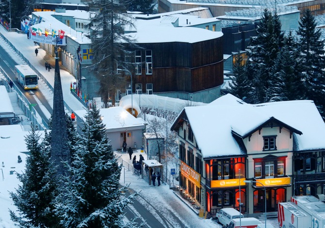 An overview shows the congress centre for the annual meeting of the World Economic Forum (WEF) 2014 in the early morning in Davos January 21, 2014.