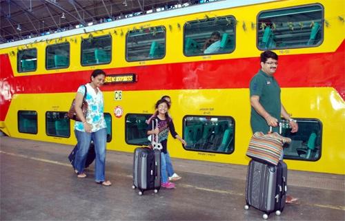 Superfast double-decker train