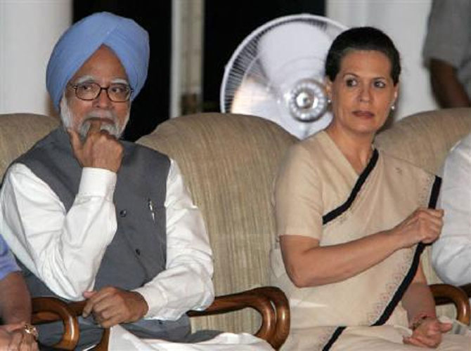 Prime Minister Manmohan Singh and the Congress chief Sonia Gandhi.