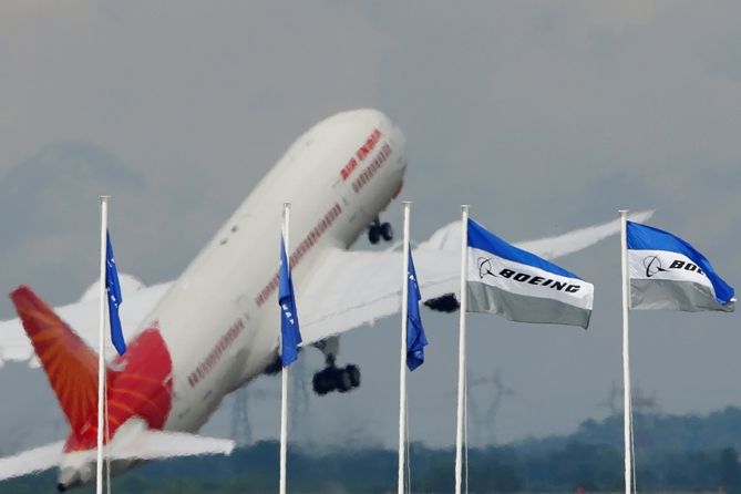 An Air India Boeing 787 Dreamliner prepares for a flying display, during the 50th Paris Air Show, at the Le Bourget airport near Paris, June 20, 2013. 