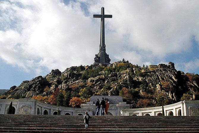 People visit the mausoleum where the tomb of Spain's former dictator General Francisco Franco lies in the Valle de los Caidos (Valley of the Fallen), near Madrid.