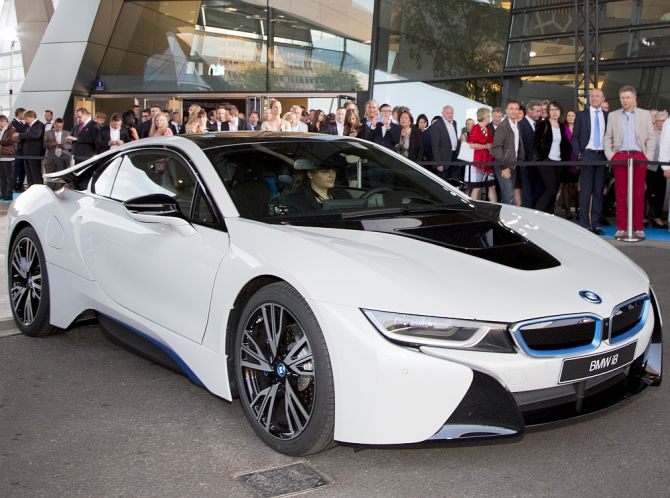 BMW i8 The best electric car in the world