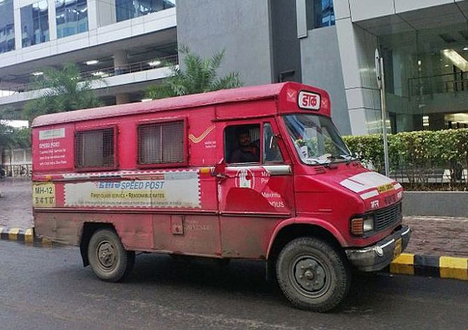 India Post, which has about 155,000 branches across the country, has a wider reach, compared with 98,000 bank branches, it has only 287 million accounts, compared with 903 million bank accounts.