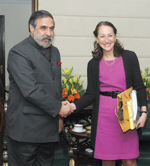 FDA Commissioner Margaret Hamburg meets Union Minister for Commerce and Industry Anand Sharma in New Delhi, February 10.