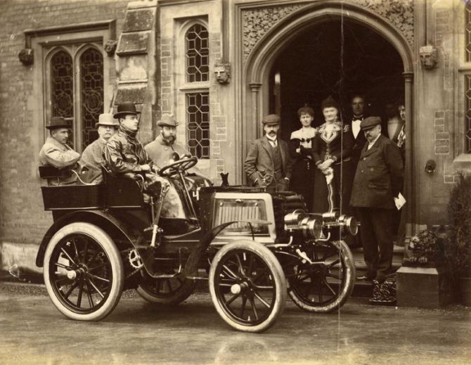 Photograph of the Hon. C.S. Rolls' autocar with HRH The Duke of York, Lord Llangattock [Rolls' father], Sir Charles Cust and the Hon. C.S. Rolls as occupants.