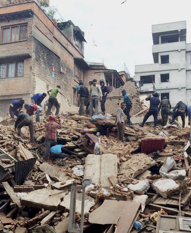 Nepal destruction