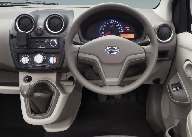 Nissan Datsun interior