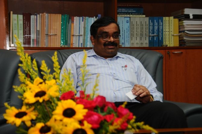 IIT Kharagpur director