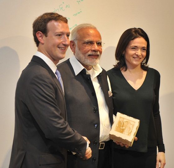 Prime Minister Narendra Modi with Mark Zuckerberg and Sheryl Sandberg, Chief Operating Officer, Facebook. 