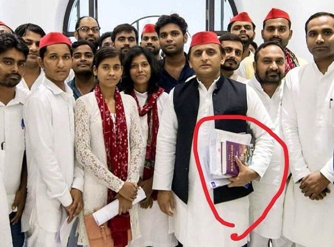 James Crabtree interviewed former UP chief minister Akhilesh Yadav and was tickled to discover that he was reading the book he wrote.  Photograph: Kind courtesy @jamescrabtree/Twitter
