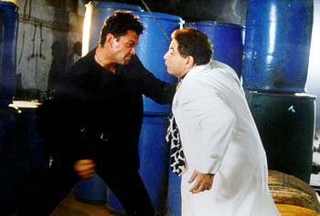 An action sequence in Hum To Mohabbat Karega