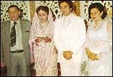 Raj Kapoor, Rishi Kapoor, Neetu Singh and Krishna Raj Kapoor