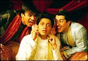 Vivek Oberoi, Ritesh Deshmukh and Aftab Shivdasani in Masti