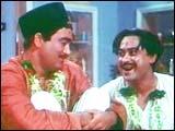 Sunil Dutt and Kishore Kumar in Padosan