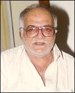 Legendary Hindi film comedian <b>Mehmood Ali</b> died in the United States early ... - 23mehmood