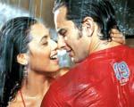 Rani Mukerji, Saif Ali Khan in Hum Tum