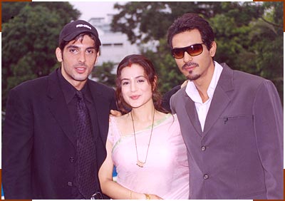 Zayed Khan, Amisha Patel and Arjun Rampal in Vaada