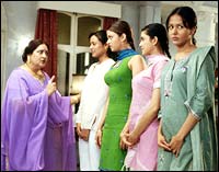 Nadira Babbar, Namrata Shirodkar, Aishwarya Rai, Meghna Kothari and Peeya Rai Choudhury in Bride And Prejudice