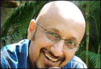 For Lucknow-born <b>Shantanu Moitra</b>, composing the score for Vidhu Vinod <b>...</b> - 08shan