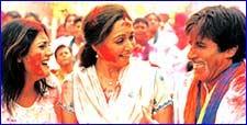 Hema and Amitabh in Baaghbaan