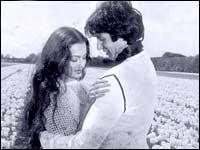 Rekha and Amitabh Bachchan in Silsila