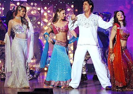 Malaika Arora, Esha Deol, Shah Rukh Khan, Amisha Patel