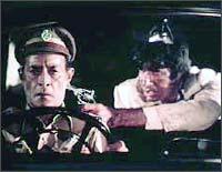 Ifthkar and Amitabh Bachchan in Don