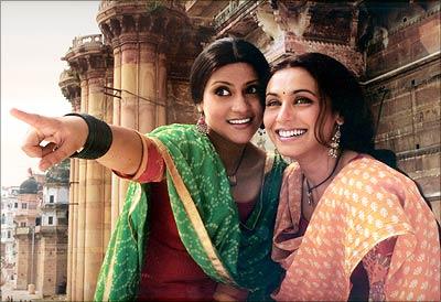 Konkona Sen Sharma and Rani Mukerji in Laaga Chunari Mein Daag