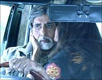 Amitabh Bachchan and Jiah Khan in Nishabd