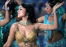 Shriya in Sivaji