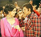 A still from Om Shanti Om.