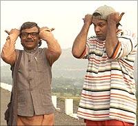 Rajpal Yadav and Suresh Menon in Krazzy 4