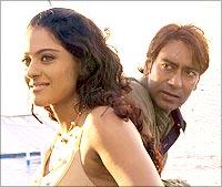 Kajol and Ajay Devgan in U Me Aur Hum