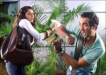 Mallika Sherawat and Ranvir Shorey in Ugly Aur Pagli